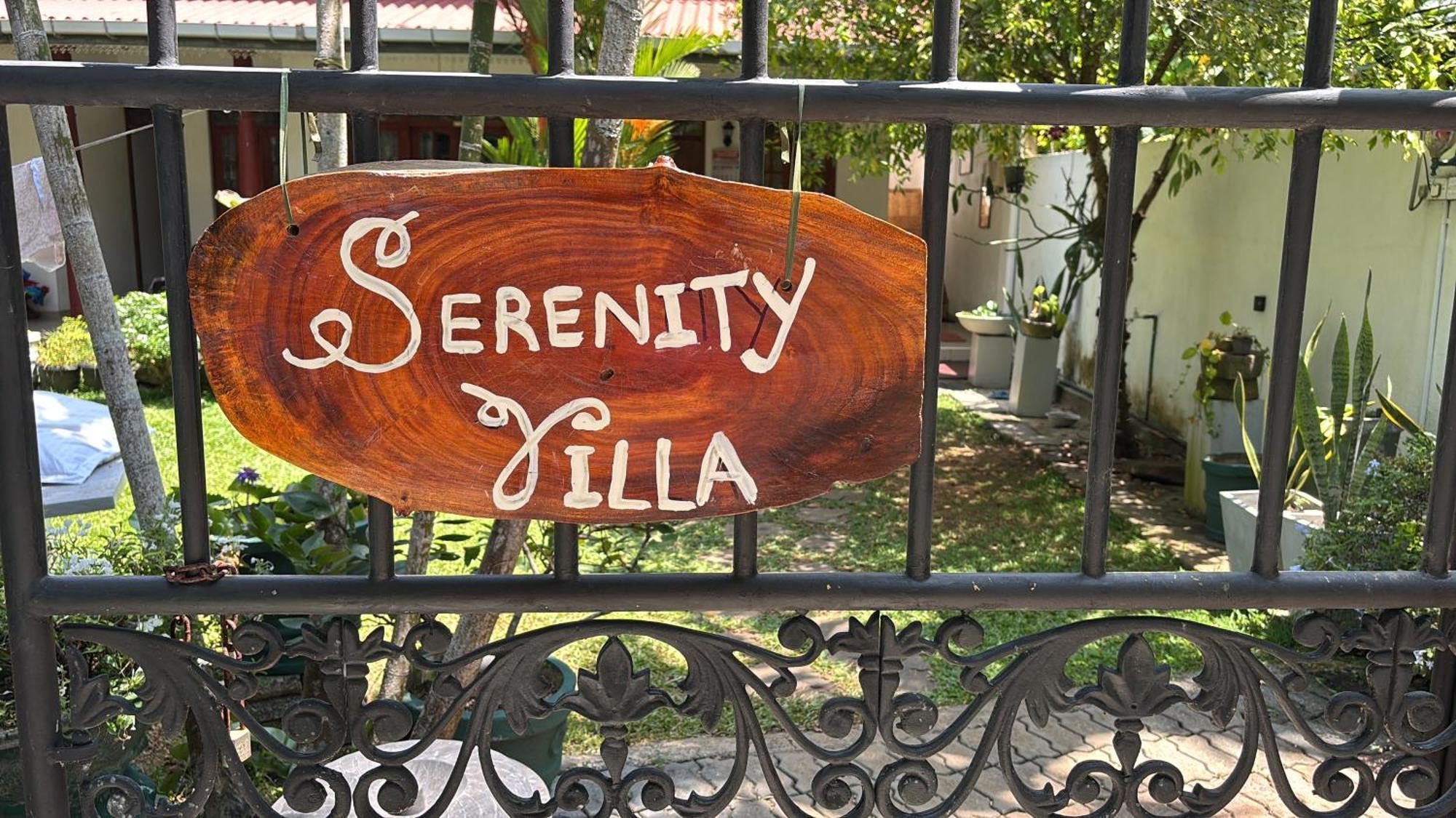 Serenity Villa Хиккадува Экстерьер фото