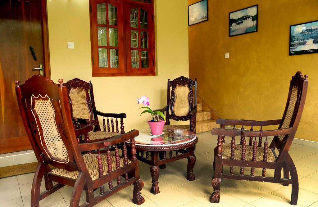 Serenity Villa Хиккадува Экстерьер фото