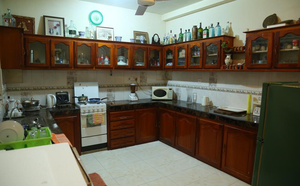 Serenity Villa Хиккадува Экстерьер фото