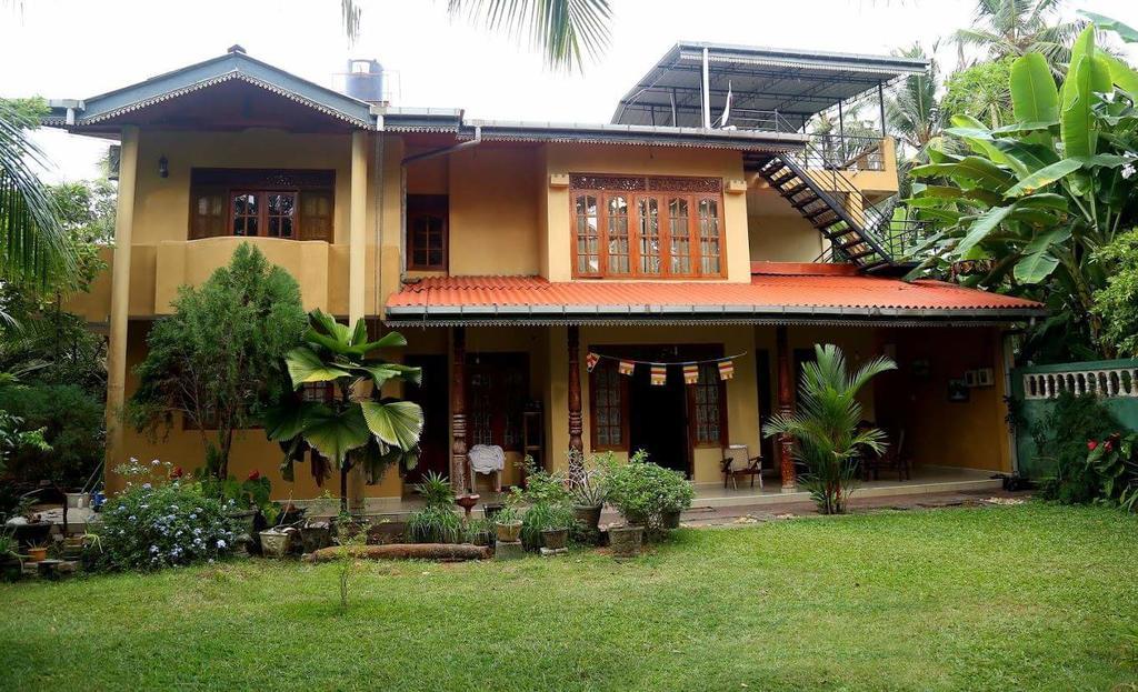 Serenity Villa Хиккадува Экстерьер фото