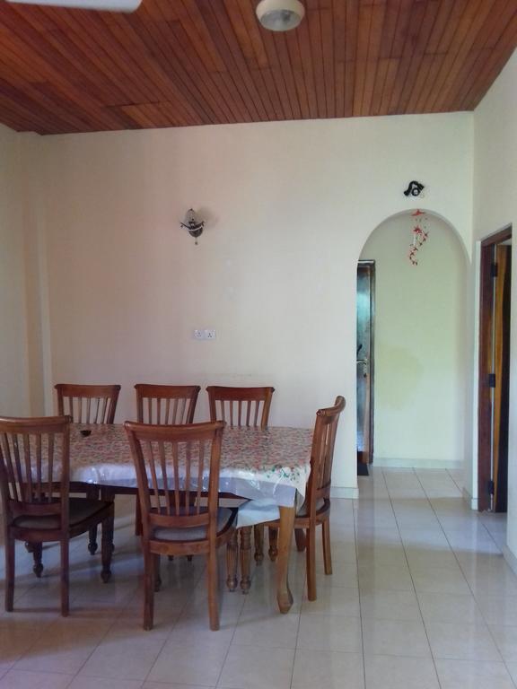 Serenity Villa Хиккадува Экстерьер фото