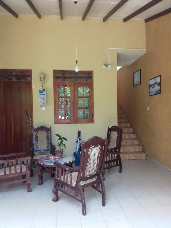 Serenity Villa Хиккадува Экстерьер фото
